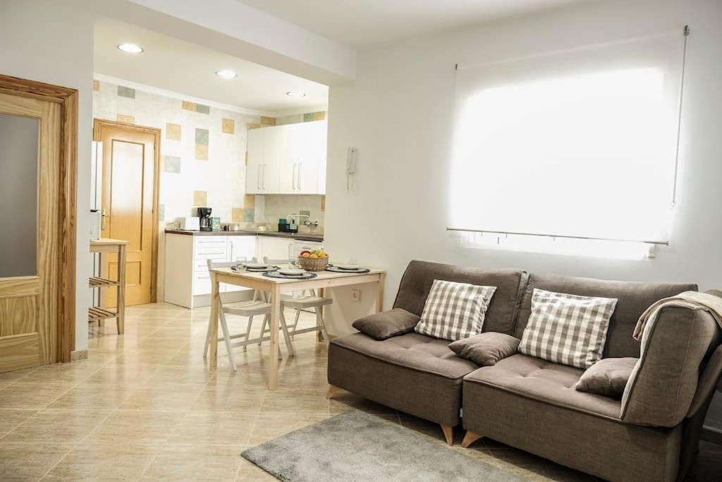 Apartamento A 100M Del Ayuntamiento Huelva Zewnętrze zdjęcie